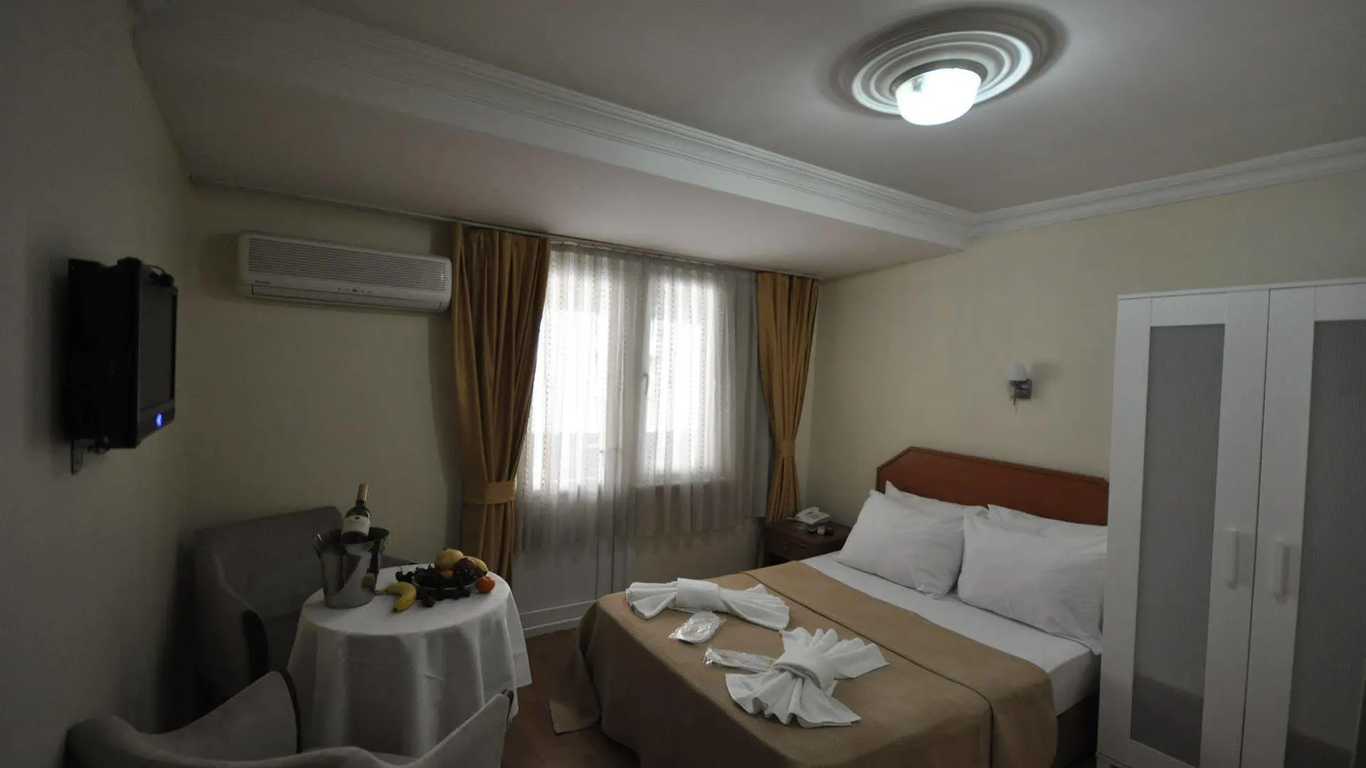 Sen Palas Istanbul 2*,