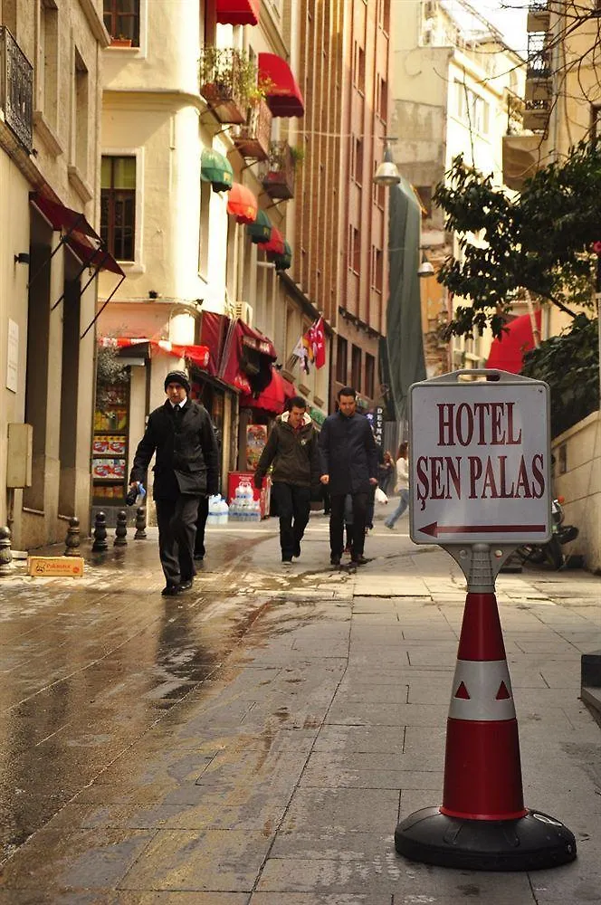 Sen Palas Istanbul 2*,